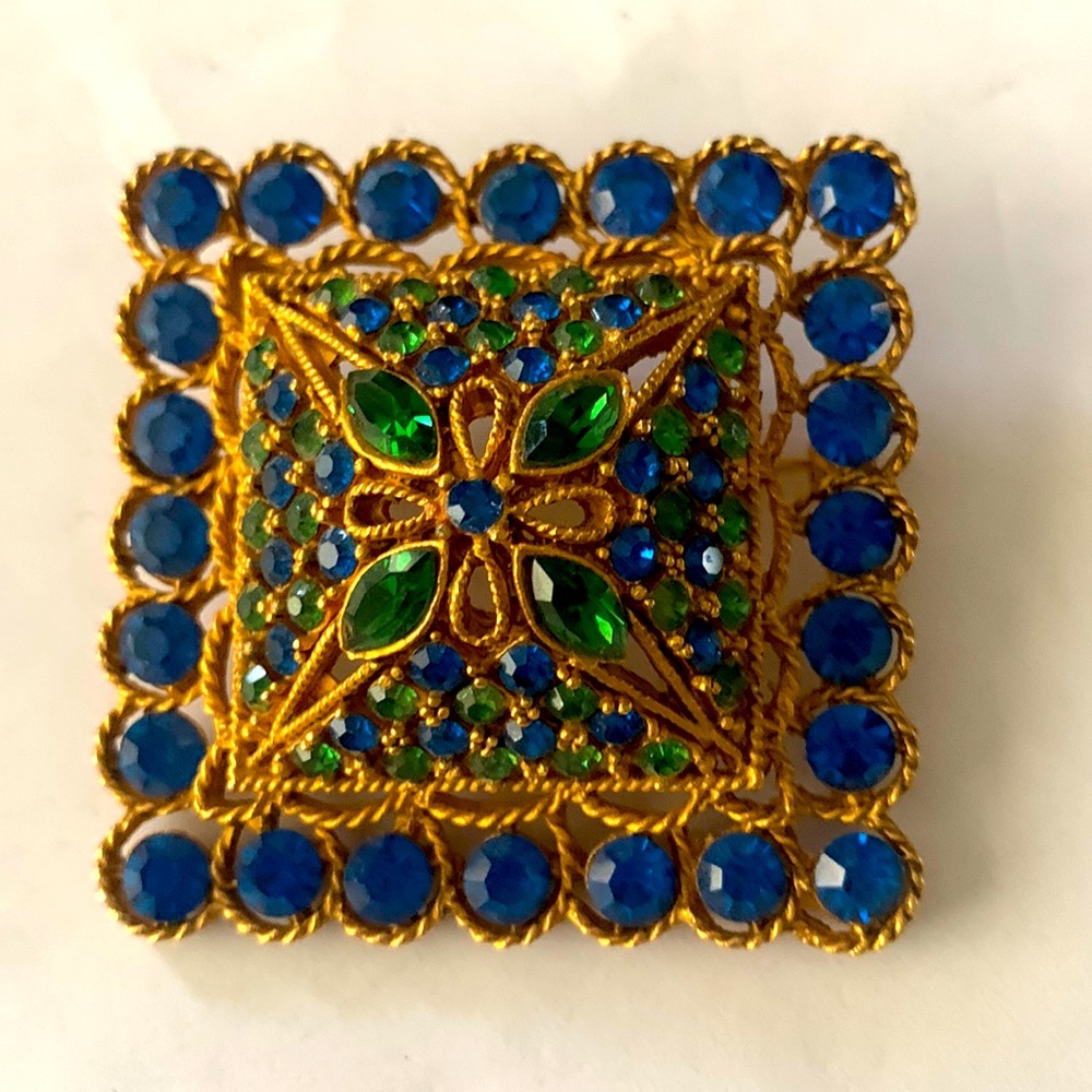 Corocraft vintage blue green gold rhinestone vintage brooch